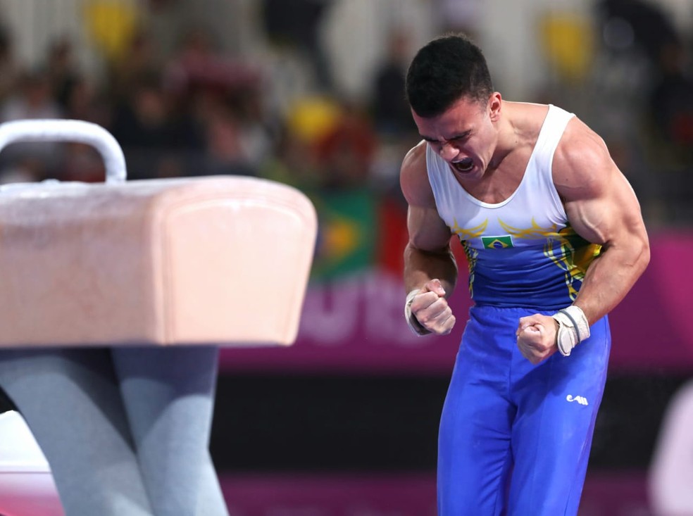 Caio conquistou o ouro no individual geral e tenta o título nas argolas — Foto: Ricardo Bufolin / Panamerica Press / CBG
