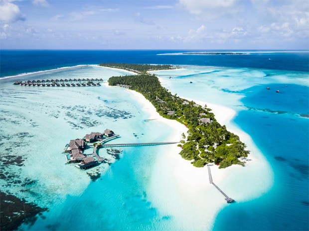 Caio Castro e Grazi Massafera viajaram para as Ilhas Maldivas (Foto: Divulgação)