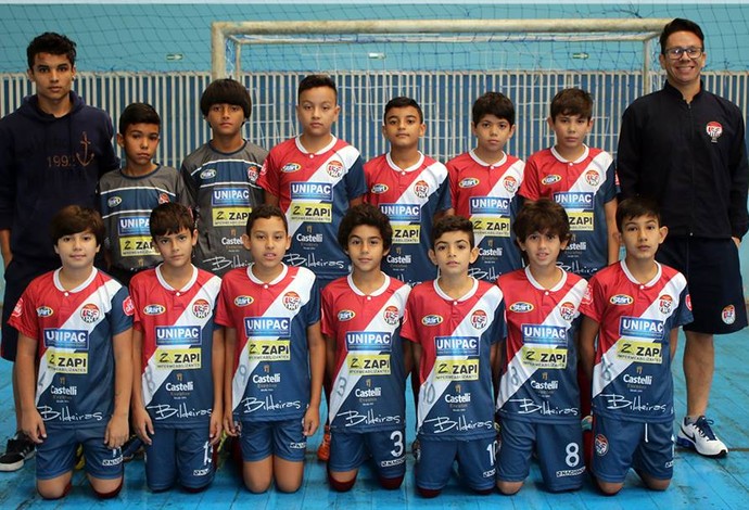 Equipe sub-11 Uberlândia Futsal na Copa do Interior 2016 (Foto: Uberlândia Futsal/Divulgação)
