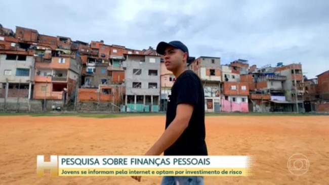 Jovens se informam com influenciadores e optam por investimentos de risco, diz pesquisa