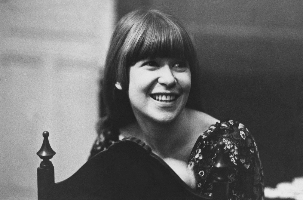 Imagem da cantora Rita Lee em 1969 — Imagem: Estadão.