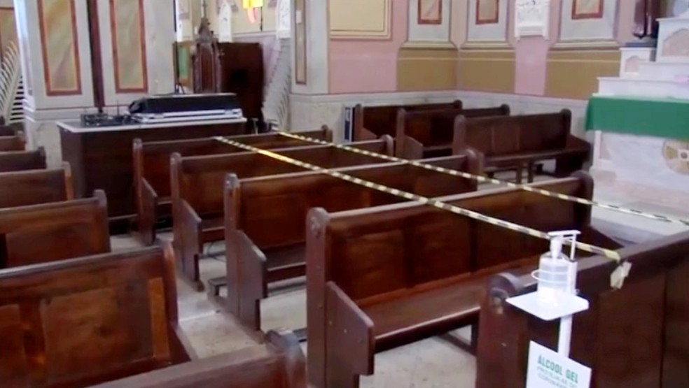 Dioceses de Bauru e Marília suspendem celebrações presenciais durante fase emergencial — Foto: TV TEM/Reprodução