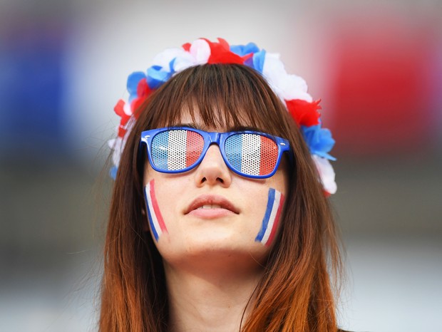 O estilo das torcedoras da final da Euro 2016 (Foto: Getty Images)