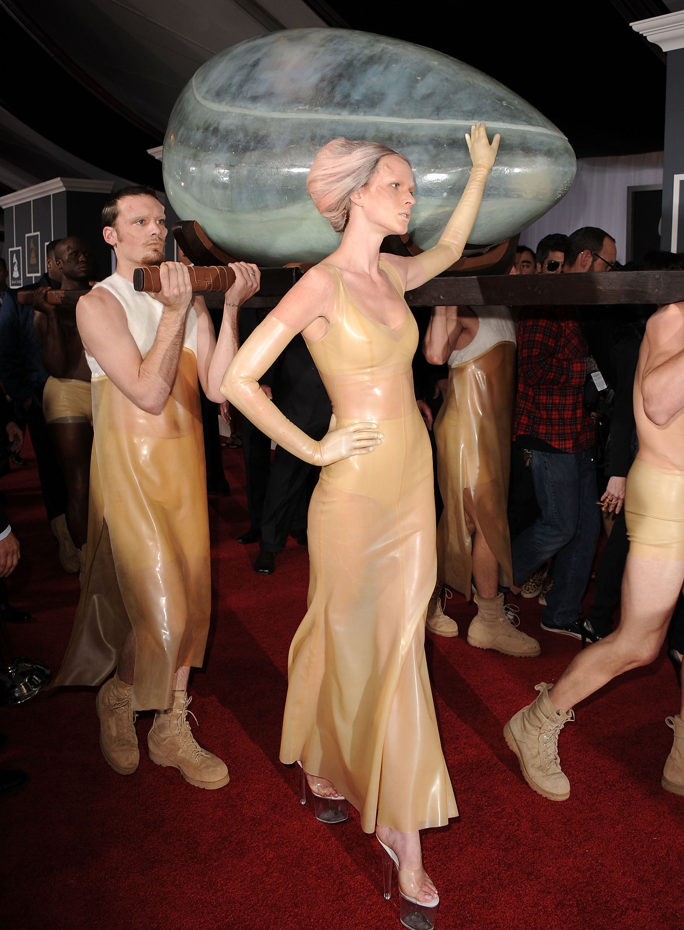 Lady Gaga no Grammy de 2011 (Foto: Getty Images)