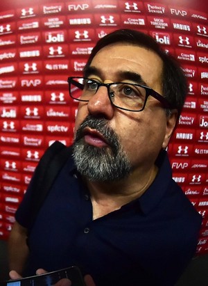 Marco Aurélio Cunha vê Palmeiras fora da curva e quer erro zero em reforços