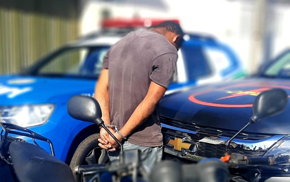 Polícia prende homem suspeito de matar ex-patrão. em Aparecida de Goiânia, Goiás — Foto: Divulgação/CPE 