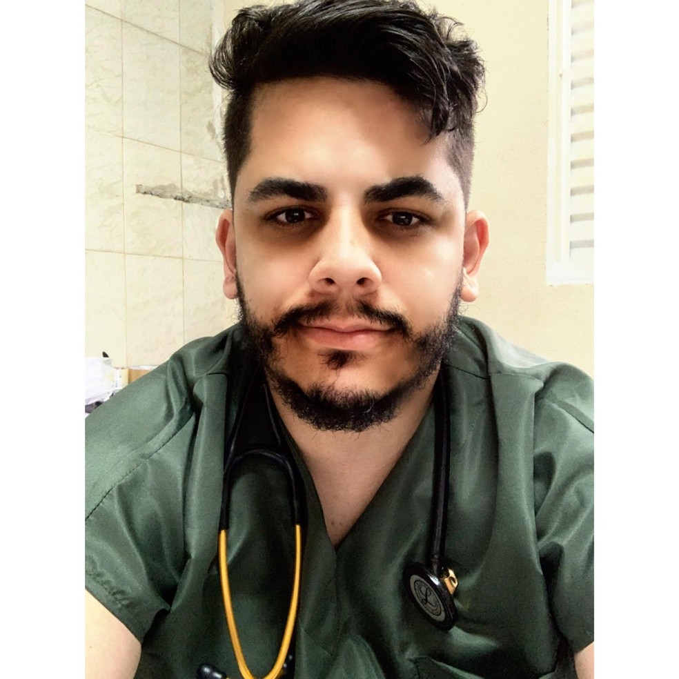 O médico Vinícius Soares Garcia foi morto dentro de casa em Belo Horizonte — Foto: Reprodução/Facebook