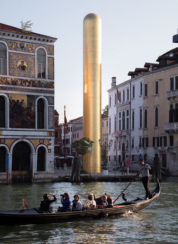 Veneza recebe torre de ouro de James Lee Byars (Foto: Divulgação)