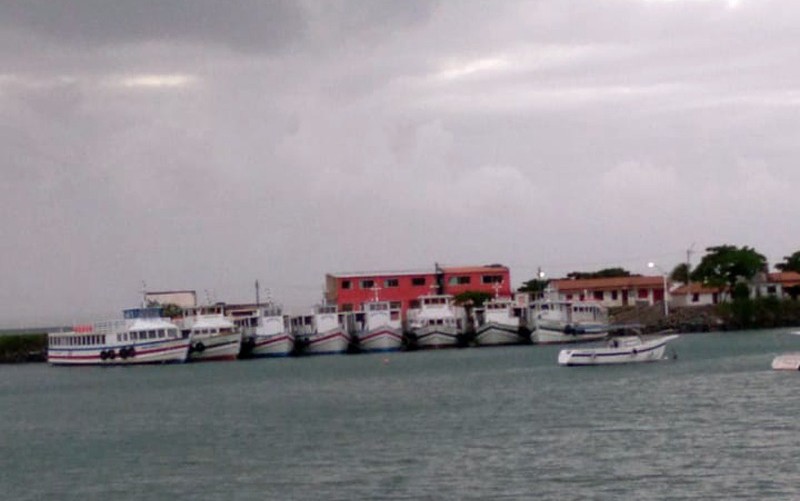 Travessia Salvador-Mar Grande é suspensa por causa do mau tempo na Baía de Todos os Santos