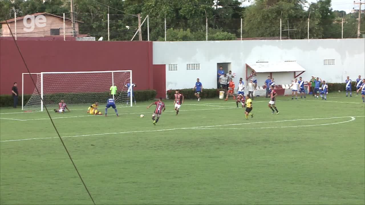 Altos x River-PI: Alex Mineiro desperdiça contra-ataque após passe de Betinho