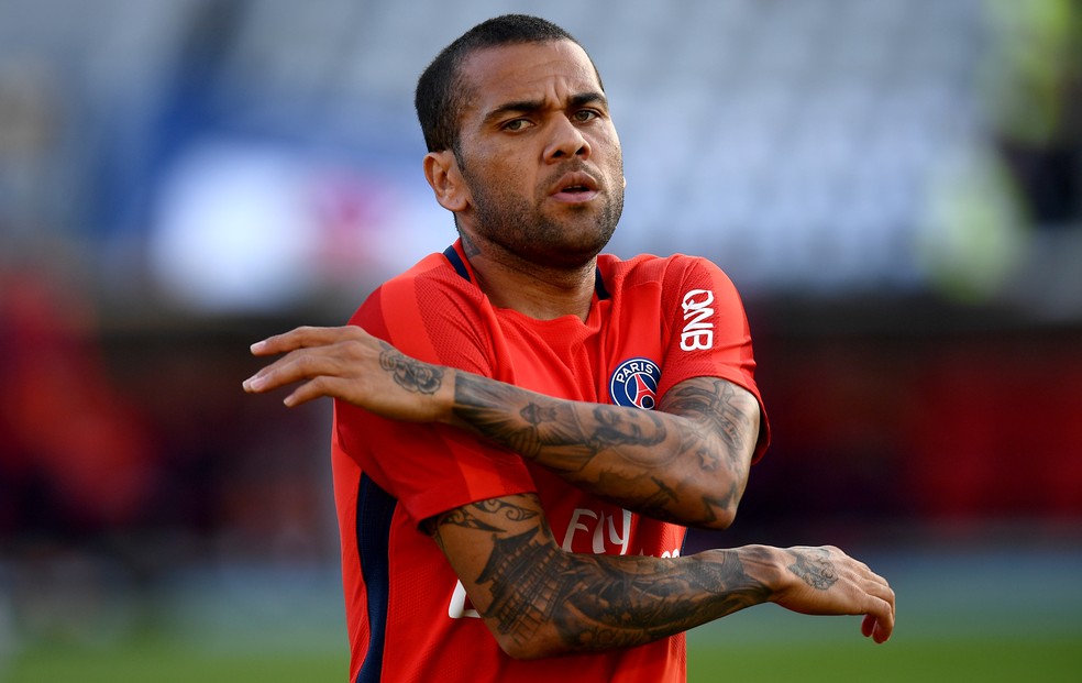 Jogador baiano defende o Paris Saint Germain (Foto: AFP)