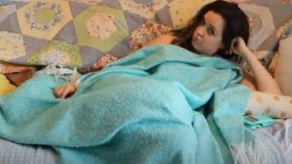 A jovem diz que os preguiçosos deveriam ser mais valorizados — Foto: BBC