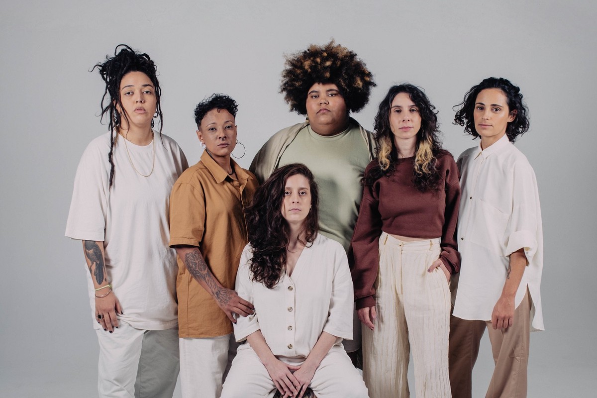 Mulamba concilia erotismo, questões ambientais e temas maternos na pauta do álbum ‘Será só aos ares’ |  Weblog do Mauro Ferreira