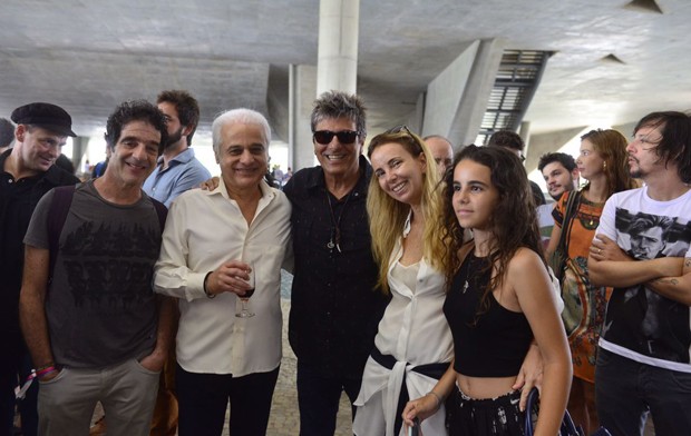 Jorge Israel, Roberto Medina, Evandro Mesquita, Mariana Medina e Raissa Medina (Foto: Fabio Cordeiro/ Ed. Globo)