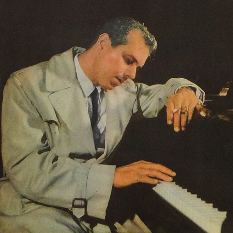 Dick Farney — Foto: Reprodução / Capa do LP 'Canções para a noite de meu bem', de 1960