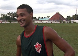 Luquinhas, jogador do Rio Branco (Foto: Reprodução/TV Acre)