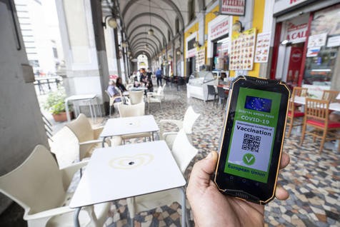 L'Italia presenta l'applicazione contro i pass falsi (Foto: Ansa)