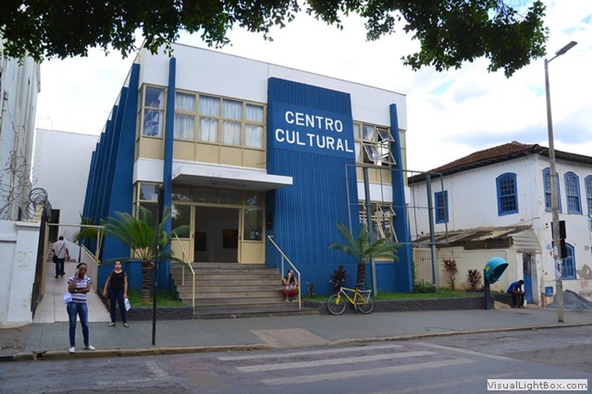 Confira a programação do 1º Festival Literário do Autor Montes-Clarense