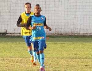 Vitor Junior, Botafogo (Foto: Thales Soares / Globoesporte.com)