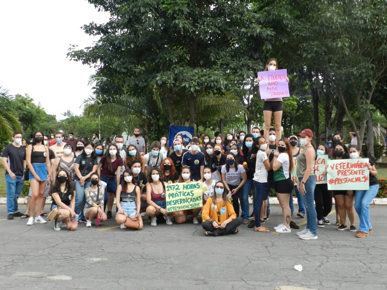 Estudantes pedem volta às aulas presenciais na UFMT neste sábado