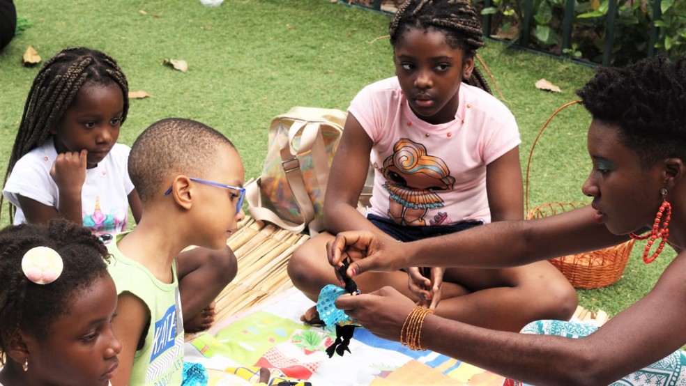 Caroline Adesewa defende uma educação afrocentrada — Foto: Caroline Adesewa / Arquivo Pessoal