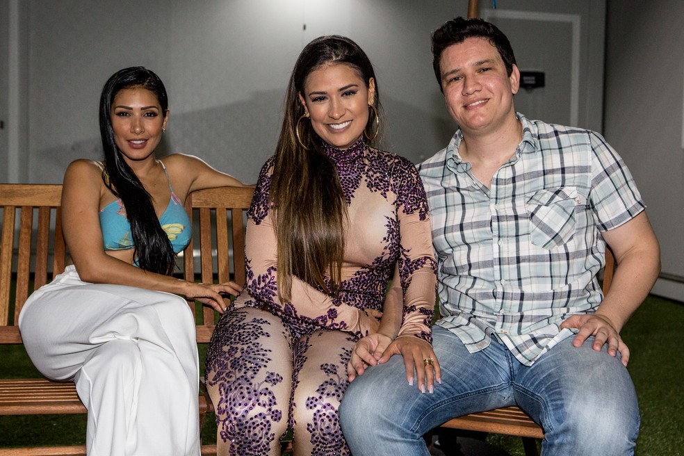 Altas Horas Com Simone E Simaria 2017 Simone E Simaria Sobre Convite Para Cantar Com O Rei O Que Mais