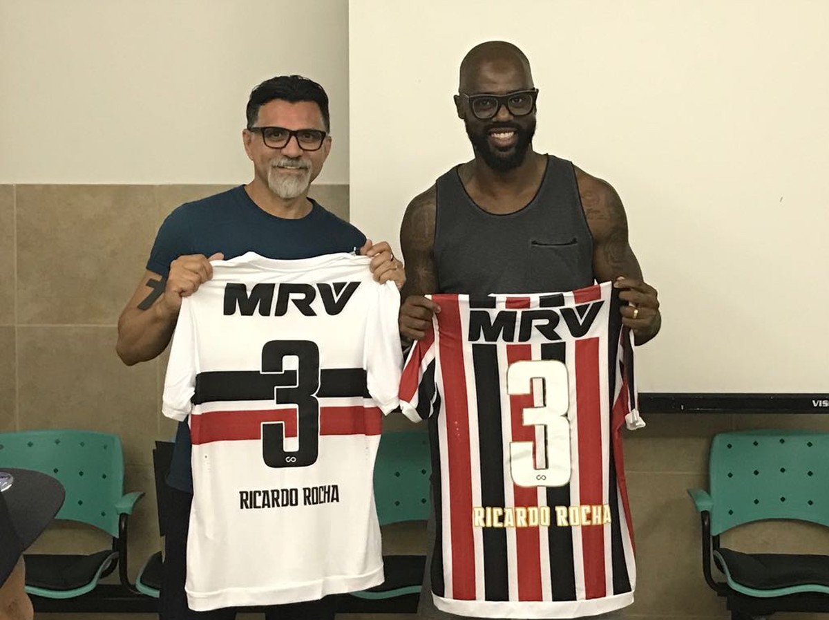 Santa Cruz, Grafite e Ricardo Rocha convocam torcida para jogo nos 50 ...