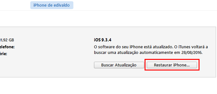 Iniciando a restauração do iPhone no iTunes (Foto: Reprodução/Edivaldo Brito)
