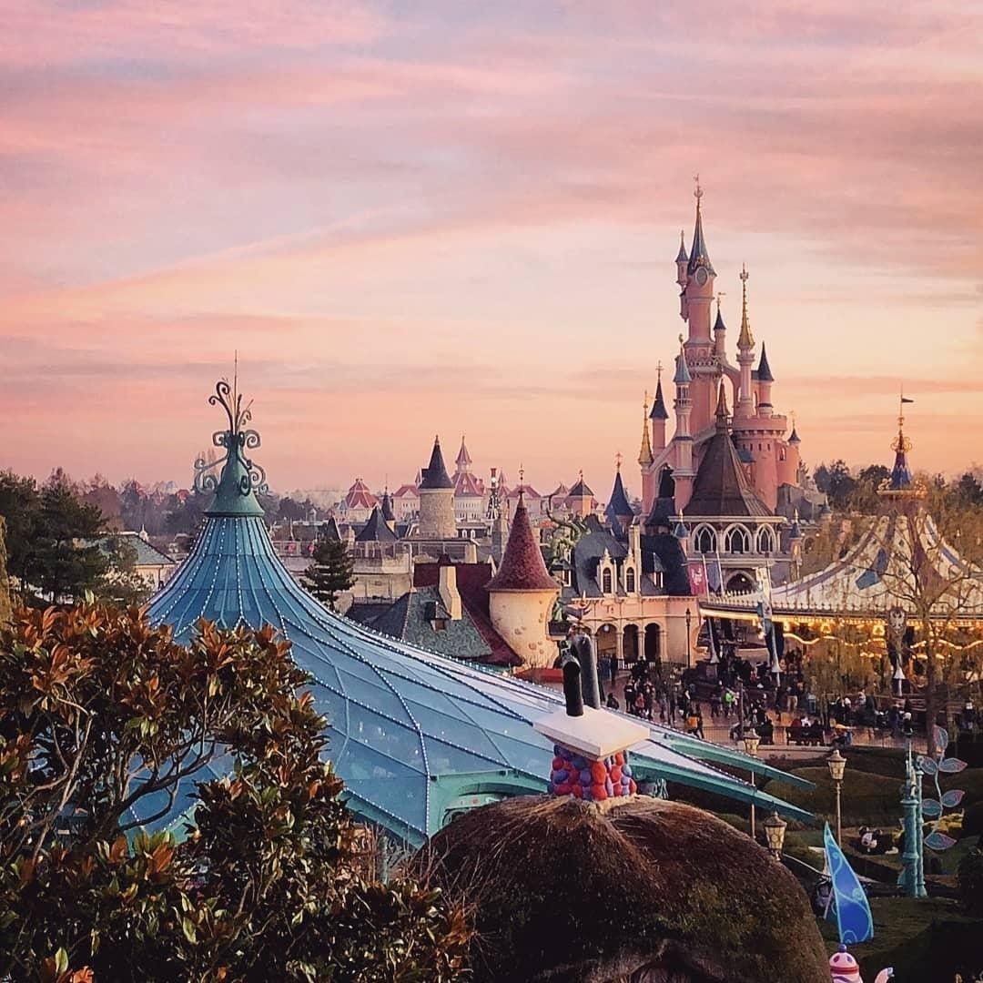 Disneyland Paris, na França (Foto: Reprodução/Instagram/Disneyland Paris)