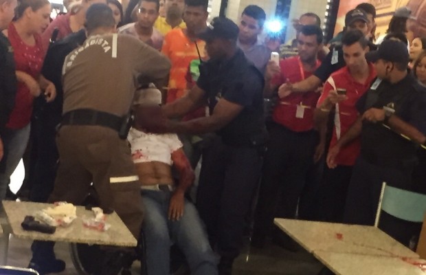 Homem mata mulher e tenta suicídio em shopping de Aparecida de Goiânia, Goiás (Foto: Divulgação/PM)