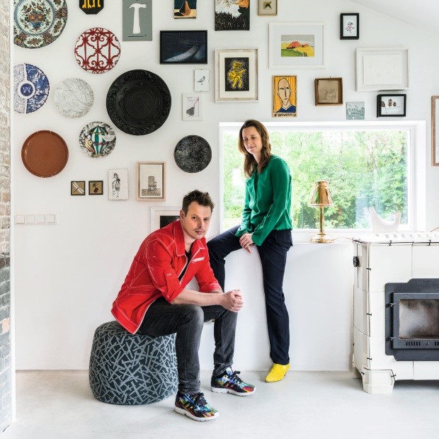 Casa de fazenda centenária é o lar criativo de casal de designers (Foto: Mariëlle Leenders/divulgação)