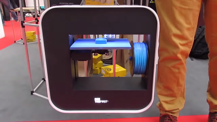 Impressora 3D com bateria tem autonomia de até 10 minutos (Foto: Divulgação/BeeVeryCreative)