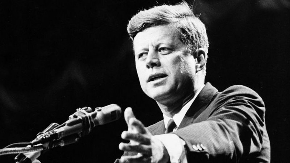 Em 1960, John Kennedy ganhou as eleições presidenciais, mas também enfrentou acusações de fraude eleitoral — Foto: Getty Images/BBC