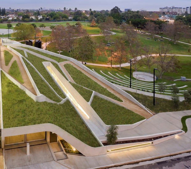 Museu do Holocausto - Los Angeles - California/Estados Unidos (Foto: Belzberg Architects / Divulgação)