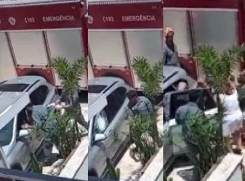 Bombeiros retiram criança de carro em Jundiaí — Foto: Reprodução