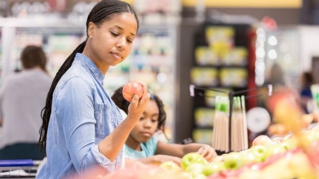 Em janeiro, supermercados britânicos alertaram para a possibilidade de falta de frutas, verduras e legumes nas prateleiras no caso de uma saída sem acordo em um mês em que a produção local estava em baixa (Foto: GETTY IMAGES) Em janeiro, supermercados britânicos alertaram para a possibilidade de falta de frutas, verduras e legumes nas prateleiras no caso de uma saída sem acordo em um mês em que a produção local estava em baixa (Foto: GETTY IMAGES)