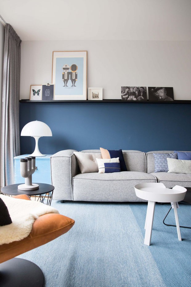 Décor do dia: sala de estar em tons de cinza e azul (Foto: Femkeido /Divulgação)