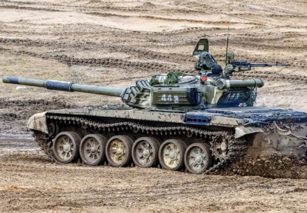 Tanques em Belarus (Foto: Getty Images via BBC News)