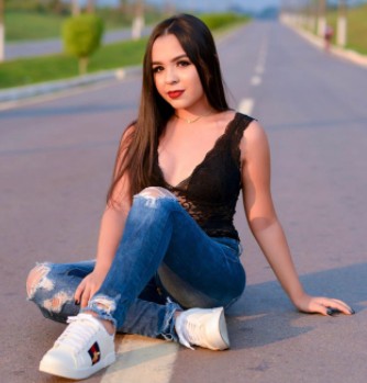 Estudante que tirou 980 na redação do Enem morre no AC enquanto tentava transferência em UTI aérea