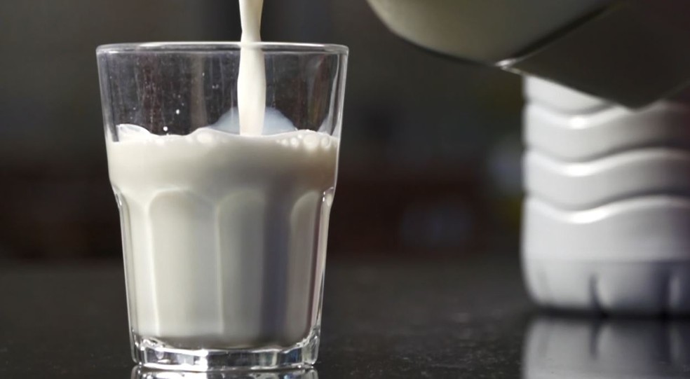Pesquisadores da Unicamp analisaram pequenas substâncias para adulteração de leite — Foto: Reprodução/EPTV