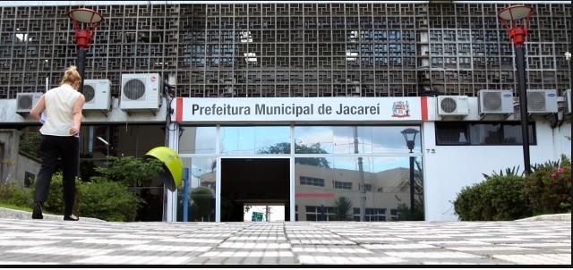 Prefeitura de Jacareí oferece anistia de multas e juros em dívidas de impostos