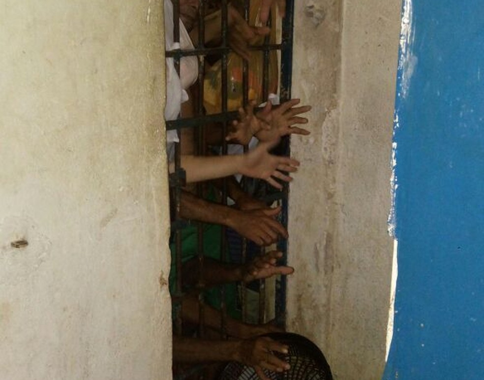 Carceragem est&aacute; superlotada (Foto: Divulga&ccedil;&atilde;o/Sindpol)