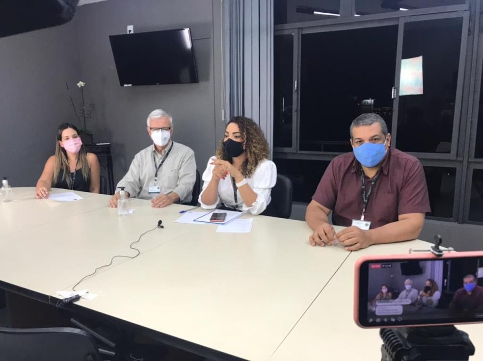 Novas medidas foram divulgadas em uma live da prefeitura de Bauru  — Foto: Prefeitura de Bauru/ Divulgação