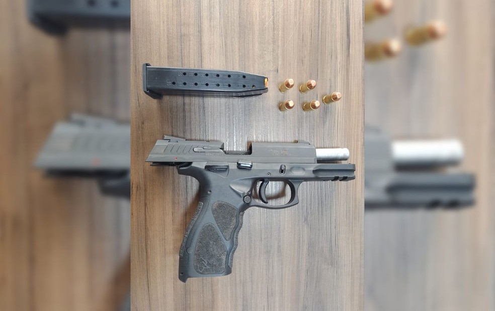 Homem se apresenta à polícia após atirar várias vezes em carro de sobrinho em Maracaí — Foto: Polícia Civil /Divulgação