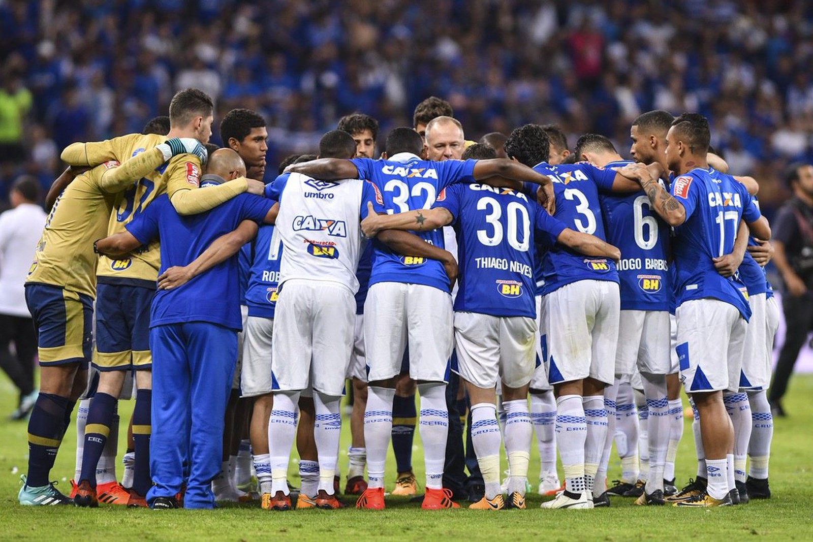 Thiago Neves afirma que sua chegada serviu para unir o time do Cruzeiro