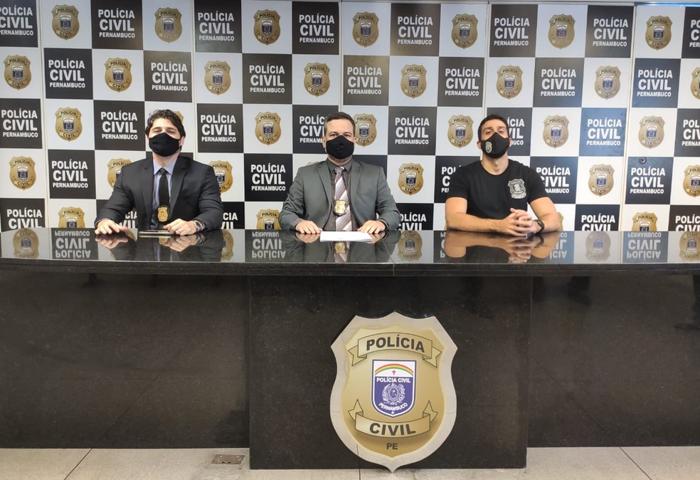 Polícia Civil de Pernambuco detalhou as ações do homem suspeito de envolvimento em 30 assassinatos  — Foto: Polícia Civil/Divulgação 