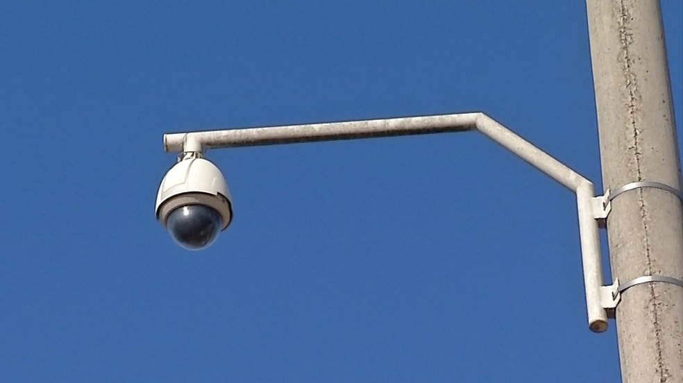 Cameras De Seguranca Instaladas Em Cidade De Mt Nao Funcionam Ha Mais De 6 Meses Por Falta De Manutencao Radio Nobres Fm 95 1