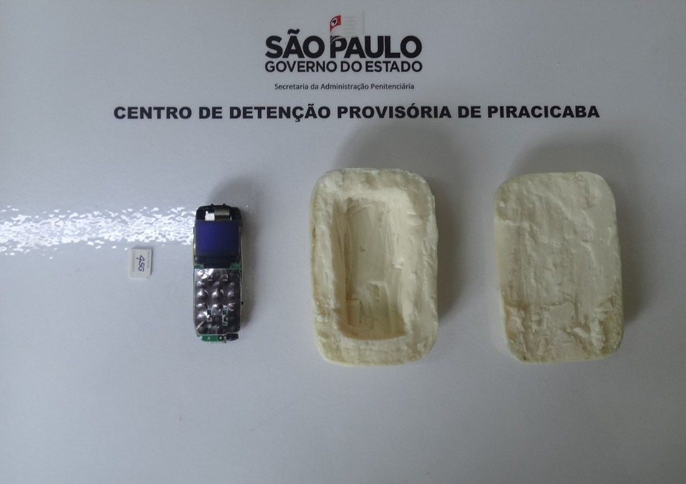 Microcelular é encontrado dentro de sabonete no CDP de Piracicaba — Foto: SAP/Divulgação