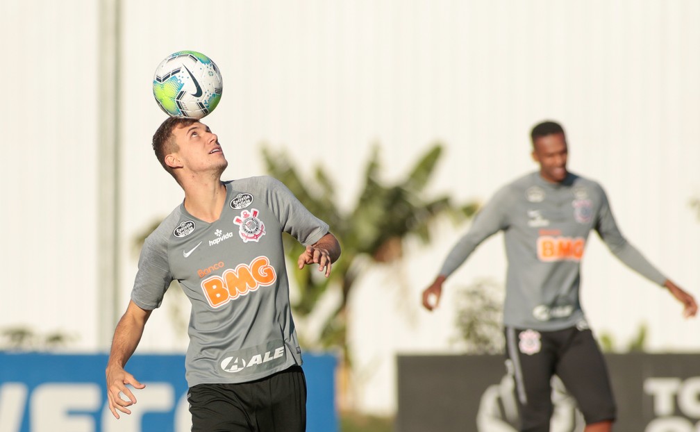 DE VOLTA? Jô e Lucas Piton evoluem e animam Vagner Mancini