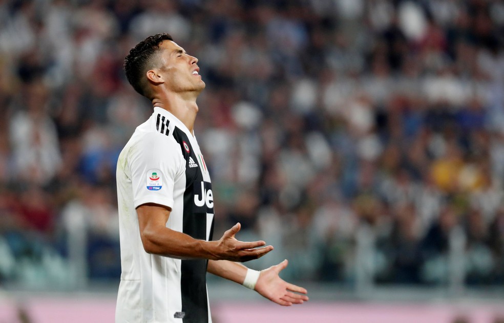 Cristiano Ronaldo em ação pela Juventus — Foto: Reuters